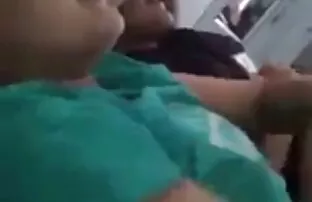 Trio amateur FMM avec double fellation videomateur x et soins du visage