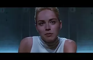 Salope se fait défoncer la chatte extrait film x amateur