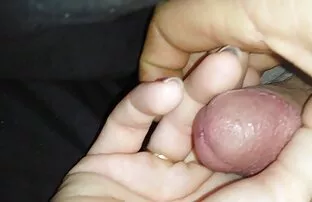 Ongles film de sexe amateur rouges et sperme