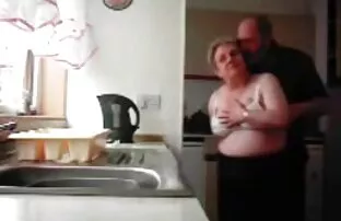 Babe film porno mateur En Latex Lingerie Baisée Et Crémée Sur