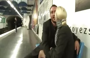 Hood poussin avec phat butin se fait video sexe mateur baiser.