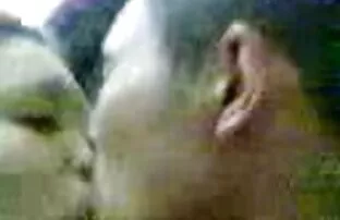 Grande branlette de femme amateur aux gros seins video amateur coquine gratuit 4