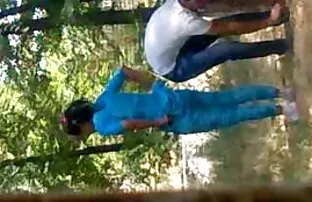 Sexy video sex amateur en streaming MILF se masturbe